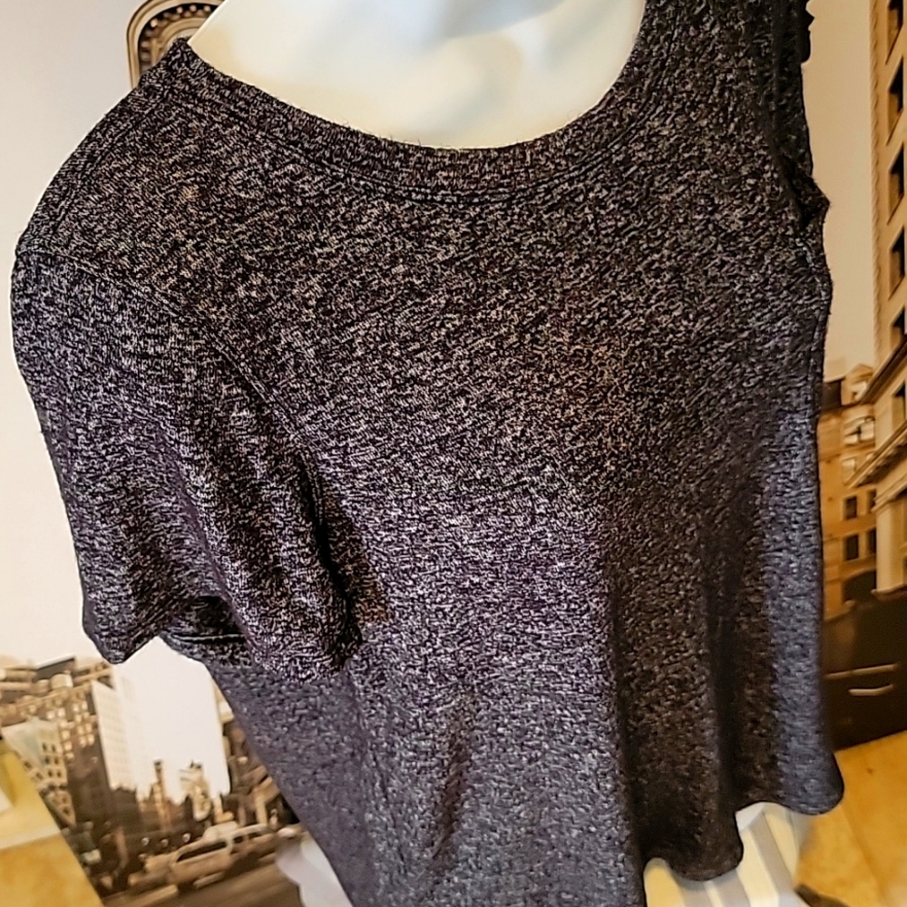 Calvin Klein Performance Euc Women's Top Size Lar… - image 1